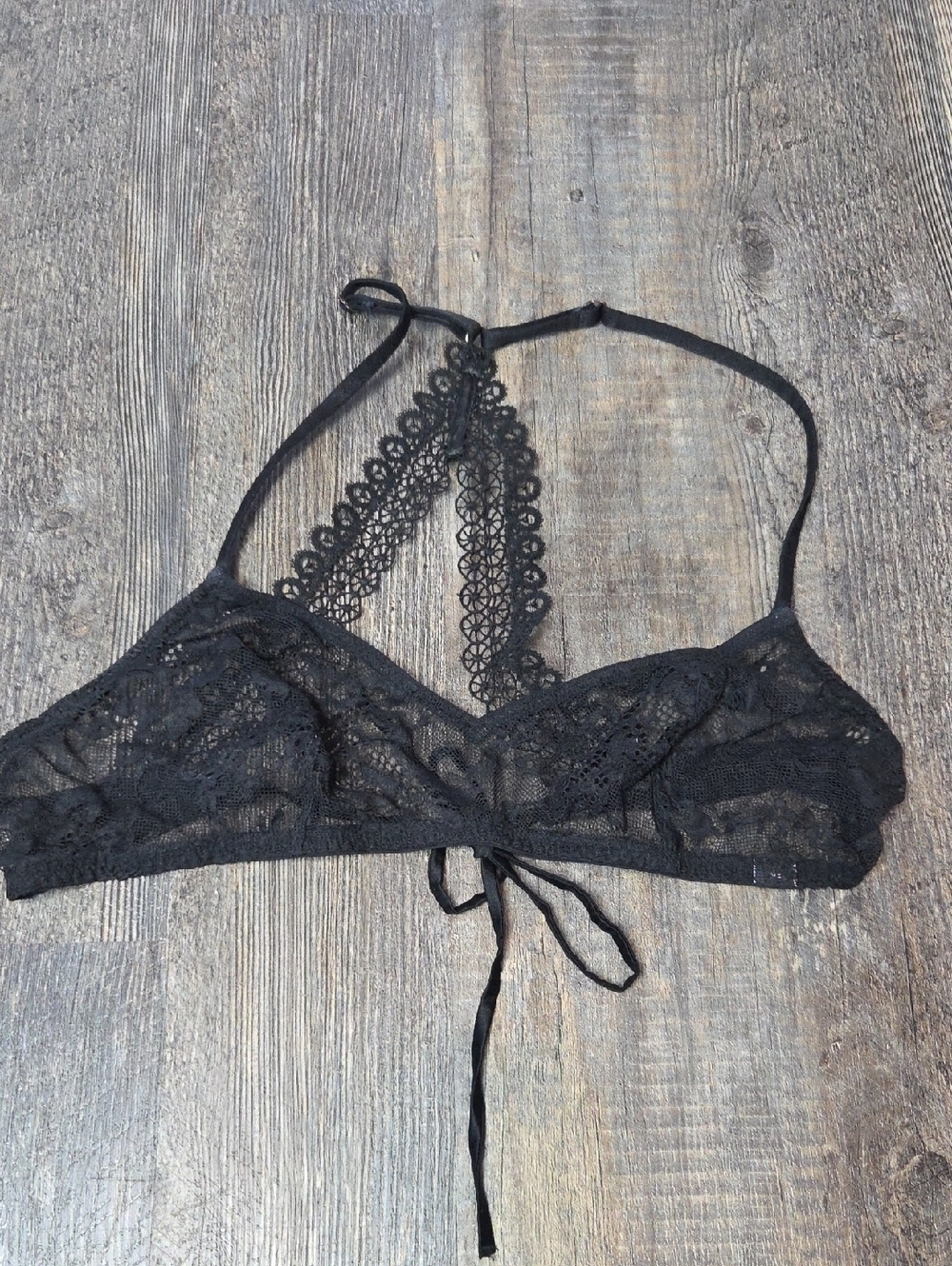 Black Lace Bralette with Decorative Racerback
